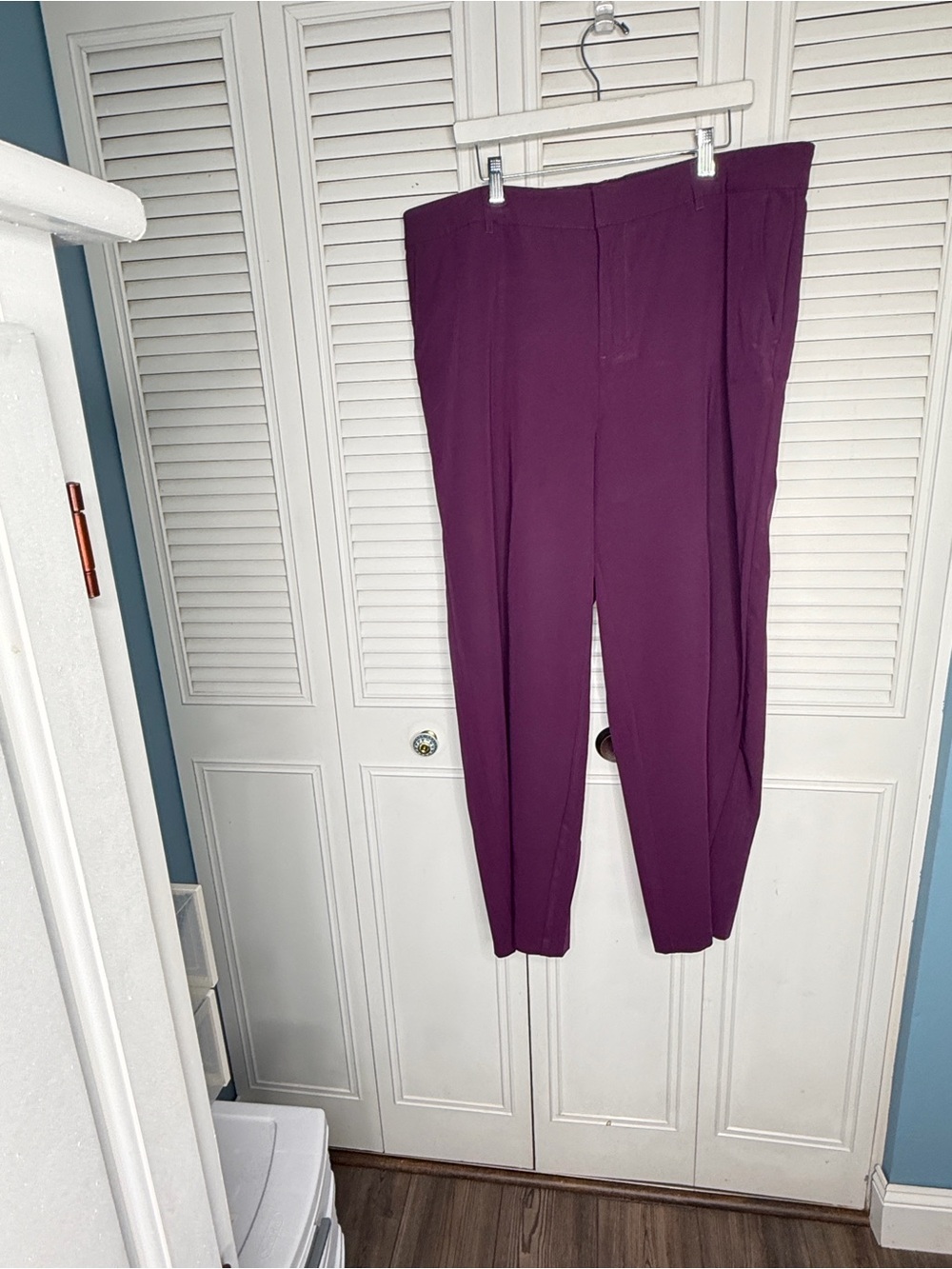 Studio by Torrid Pleated‎ Ankle Pants Women 18 Purple Good High-Waist Tapered
